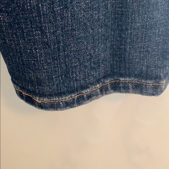 Levi Mid Rise Skinny jeans Size 4 - Picture 8 of 10